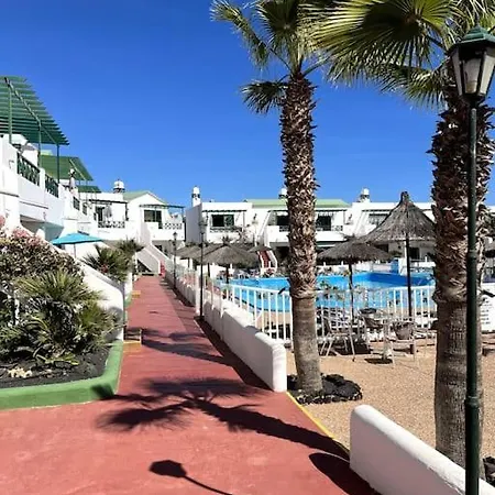 Casa Baxter - 1 Bedroom In Matagorda With Communal Pool Apartamento Tías