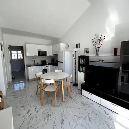 Apartamento Casa Baxter - 1 Bedroom In Matagorda With Communal Pool Tías